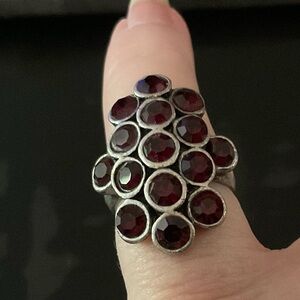 Chic Silver Ring with Deep Red Accents